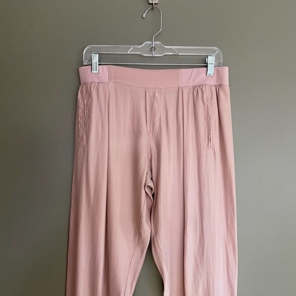 ATM Anthony Thomas Melillo Silk Jogger Pant Pink Size small Pull On Comfortable - Picture 4 of 16